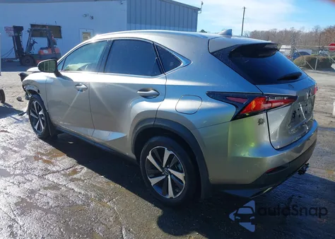 2021 Lexus Nx 300 z USA, uszkodzony, nr VIN JTJGARDZ8M2246925
